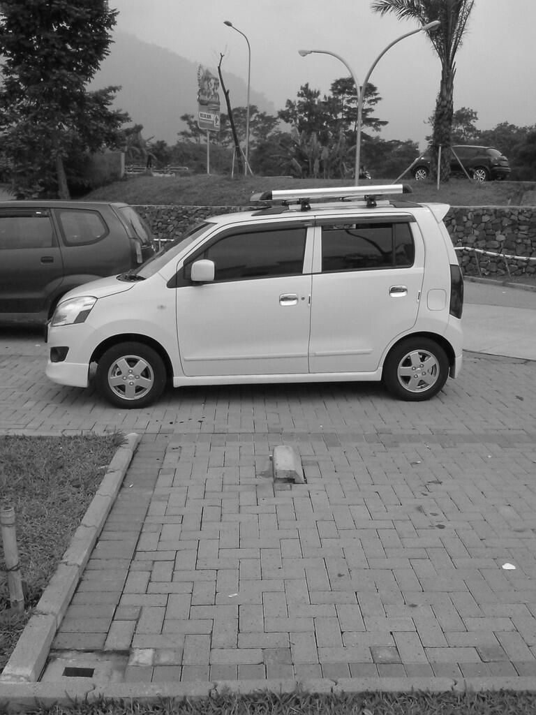 All About Suzuki Karimun Wagon R