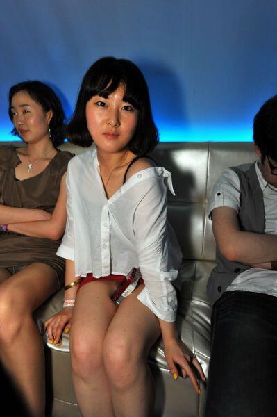 Mengintip Pesta Remaja Korea Selatan di Night Clubs - Do you like it?