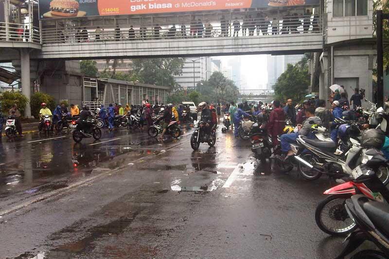 10 Perilaku Bikers Yang Bikin Jengkel Gan...