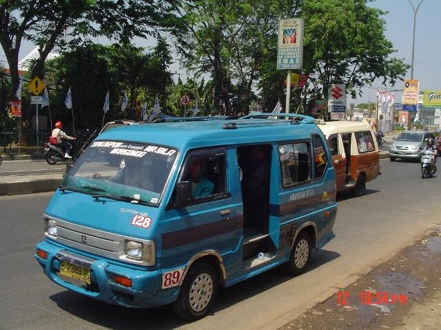 Hati-hati Terhadap Kecurangan Tarif Bus/Angkot Ekonomi Gan !