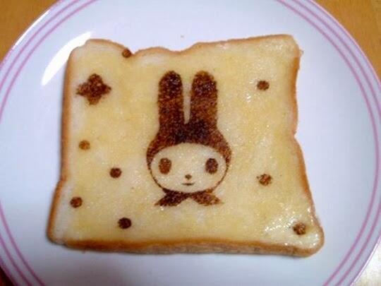 Karya Seni diatas Roti Bakar ini Keren Banget