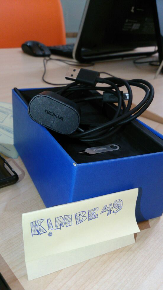 WTS: NOKIA LUMIA 720 BLACK FULLSET(2ND)