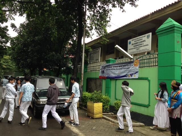 YANG MAU USAHA MAKANAN DI KANTIN dan FTCOPY