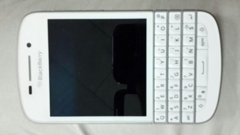 Jual BB Q10 Pemakaian 2 minggu