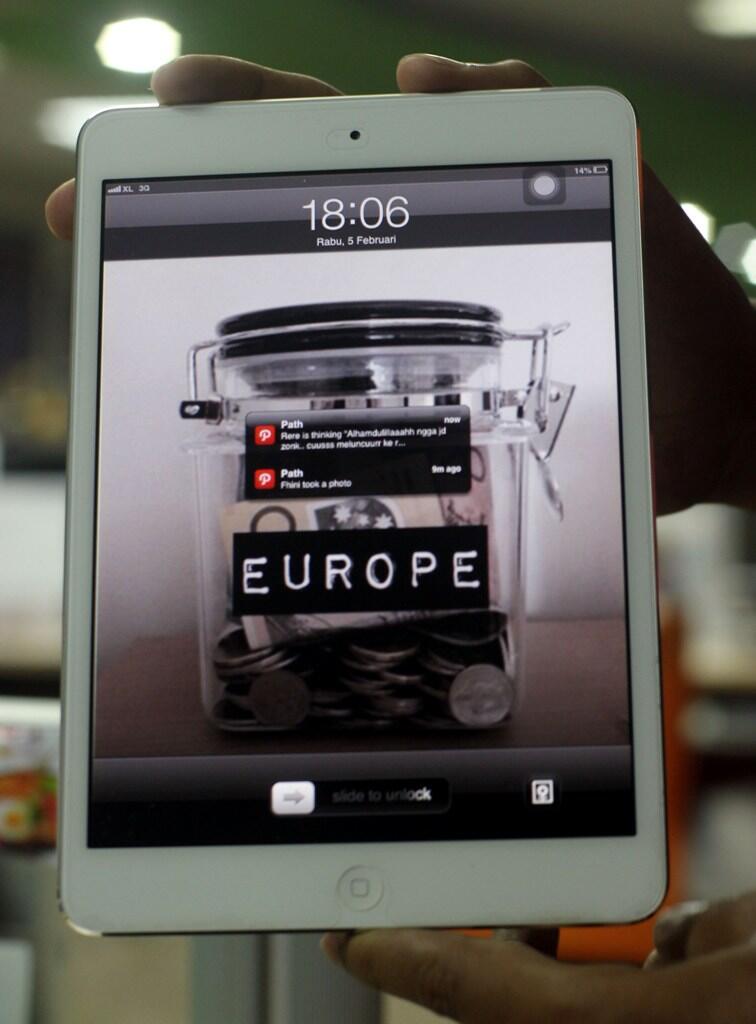 JUAL IPAD MINI WIFI-CELLULER 16GB MASIH GARANSI