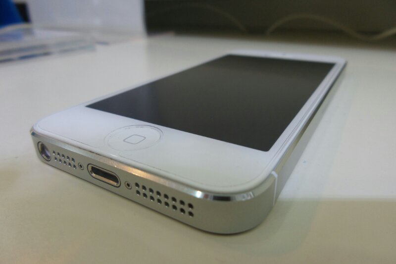 jual iphone5 16GB white mulus BU