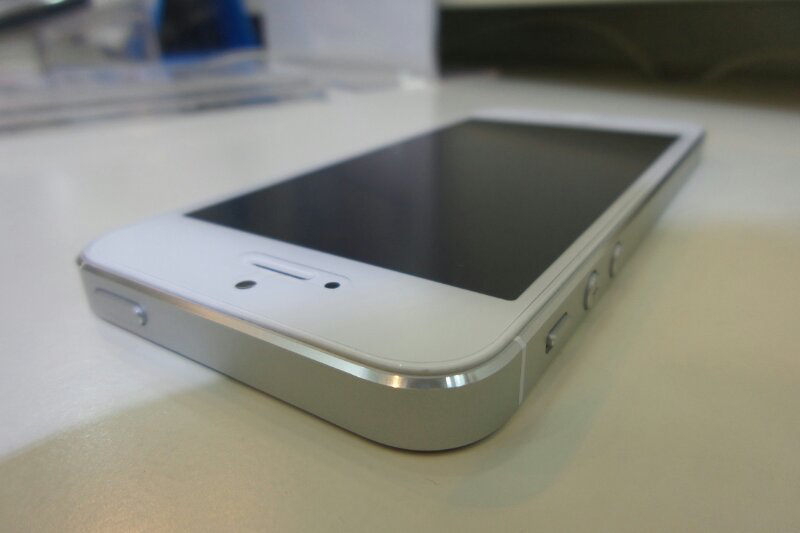 jual iphone5 16GB white mulus BU
