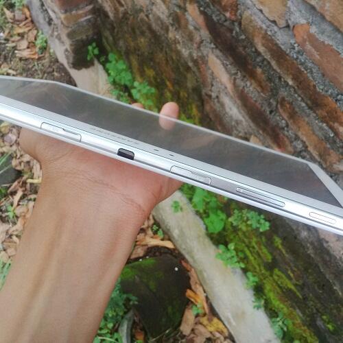 Samsung Galaxy Tab 3 10.1 P5200 Putih Mulus intel Atom Dual Core 1.6 Garansi Panjang