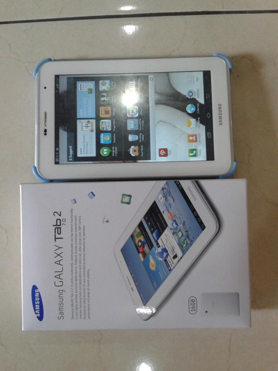 Samsung Galaxy Tab 2 7.0 + Case