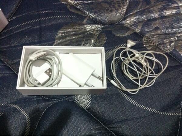 Iphone 4s white 16GB