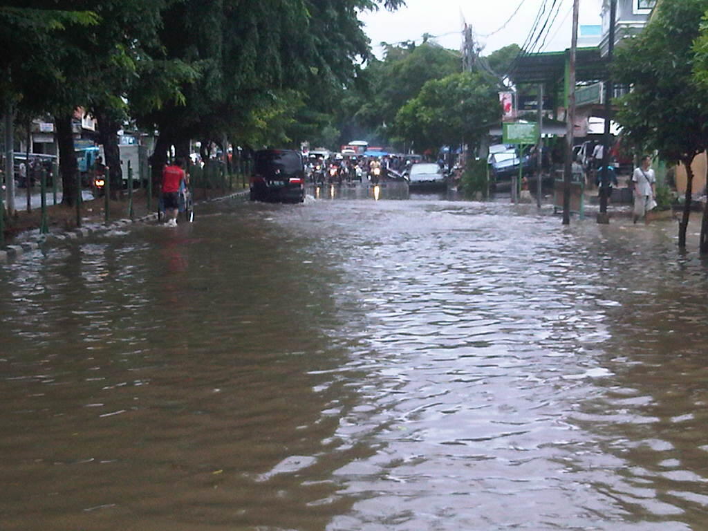 KOLEKSI FOTO BANJIR DI TEMPAT ANE GAN
