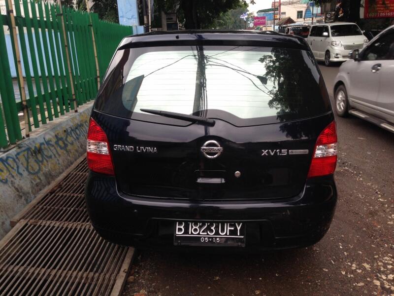 Grand Livina 2010 Xv 1.5 Murah Banget