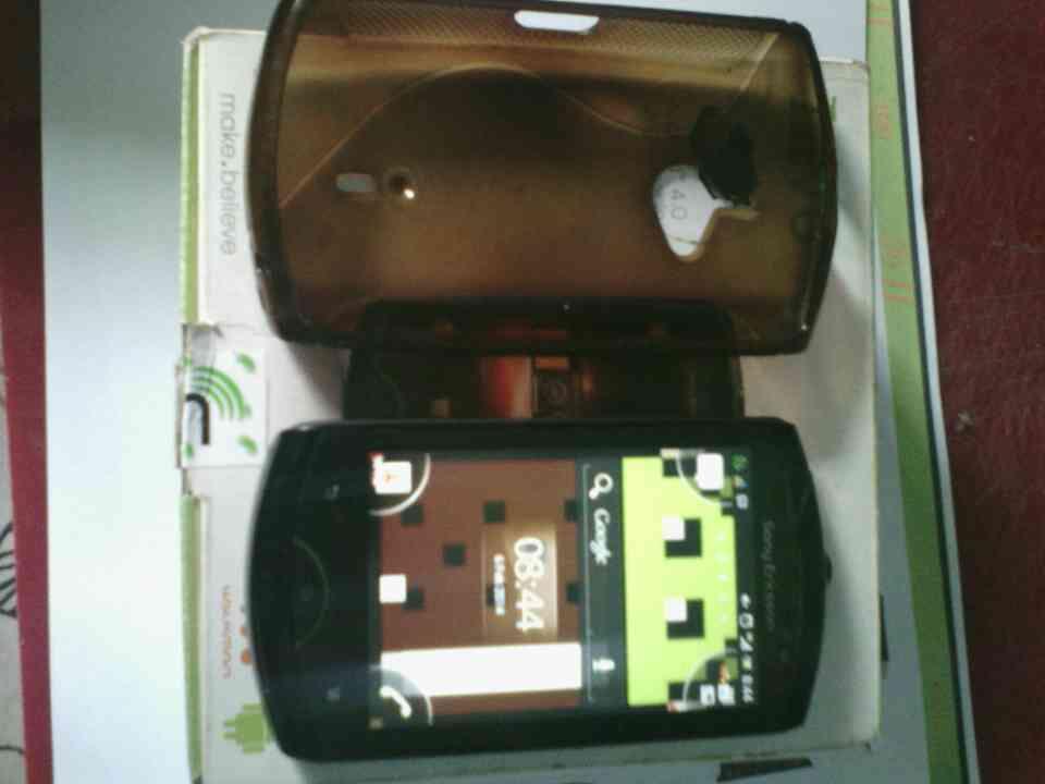 sony ericson xperia live with music second layak pakai dan enjoy