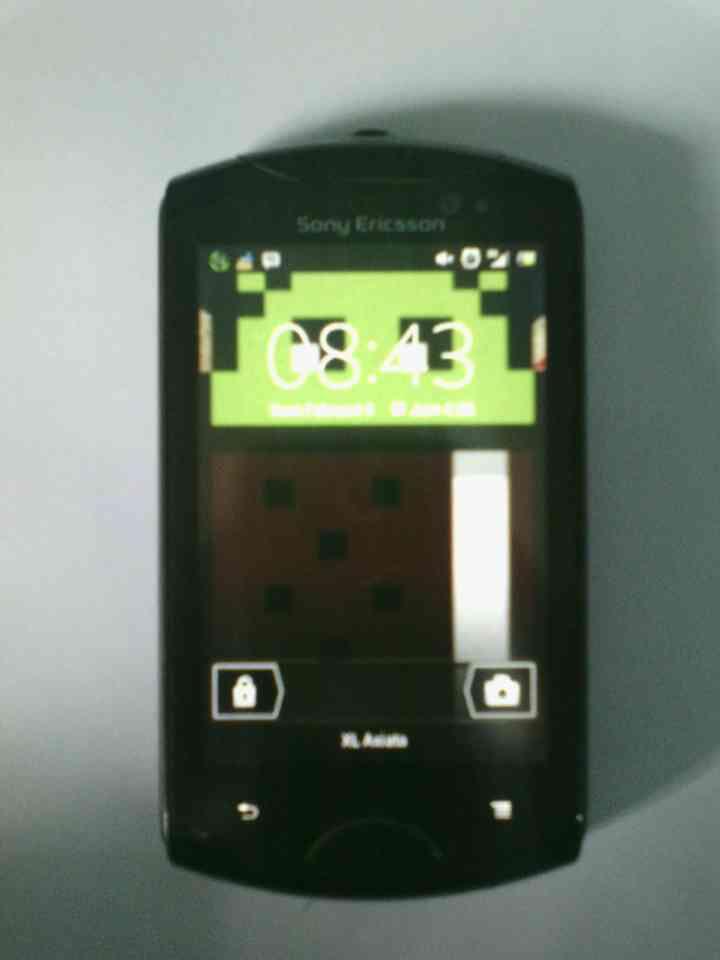 sony ericson xperia live with music second layak pakai dan enjoy