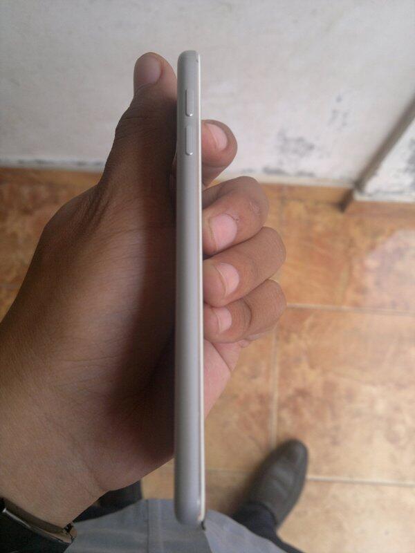 Ipod 5th Gen 32 gb like new, bbm on