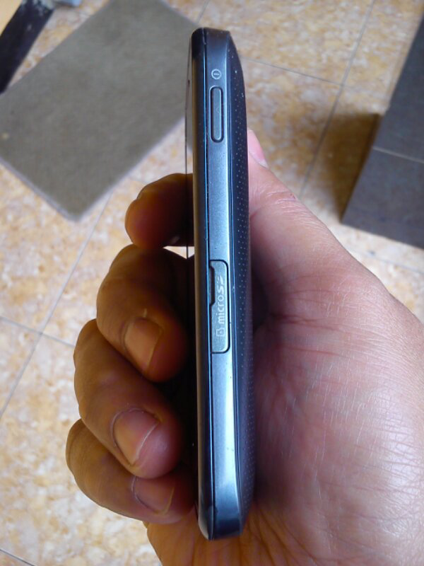 Samsung Galaxy Gio Fullset Bandung