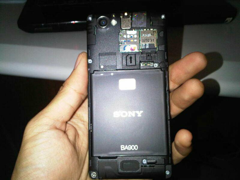 XPERIA M single baru 2 bln bandung