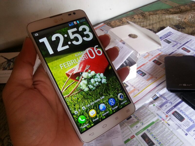 LG G Pro Lite Dual Bonus 2 Flipcover /2 Bulan pake