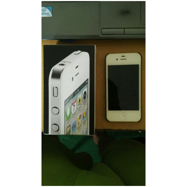 iphone 4 cdma murah, fullset, masuk gan