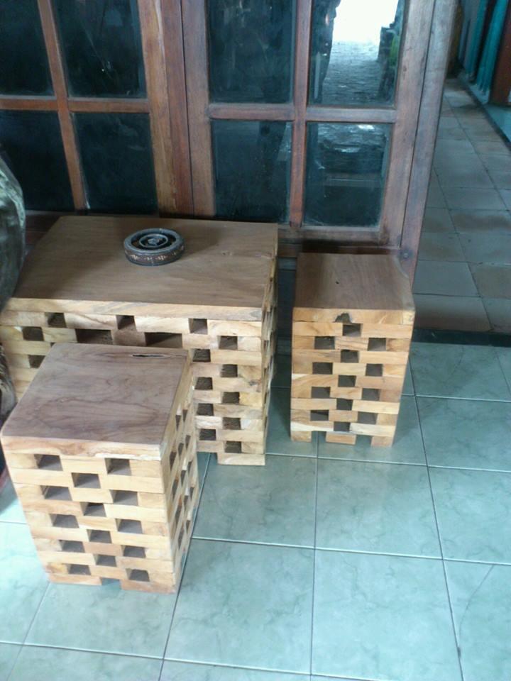 TELITI BERBISNIS mebel untuk cafe dan hotel . BANDINGKAN.. silahkan di cek