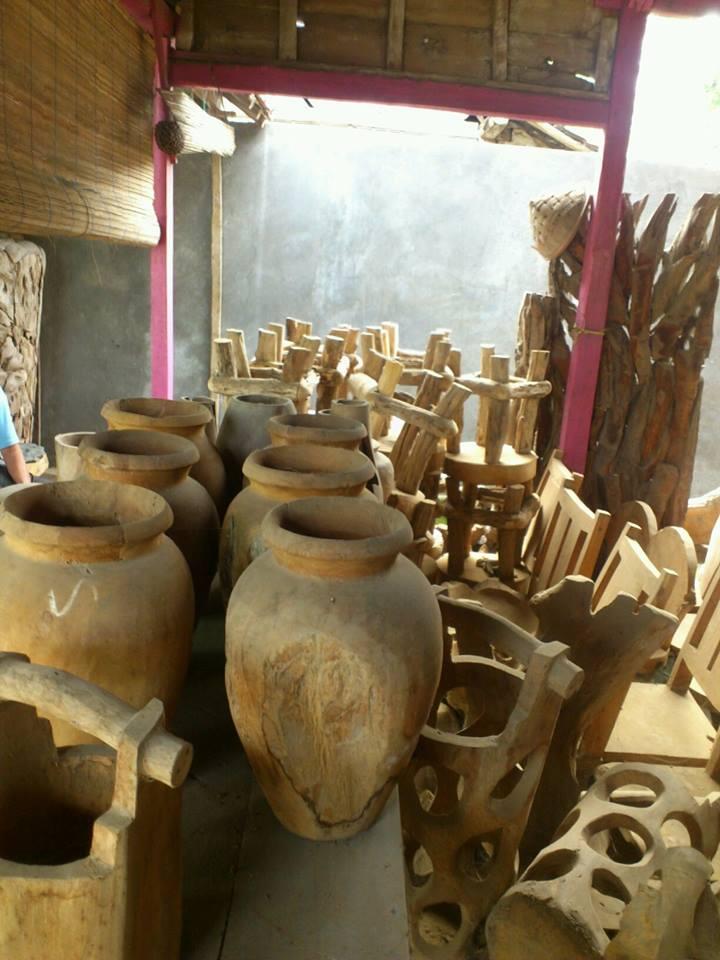 TELITI BERBISNIS mebel untuk cafe dan hotel . BANDINGKAN.. silahkan di cek