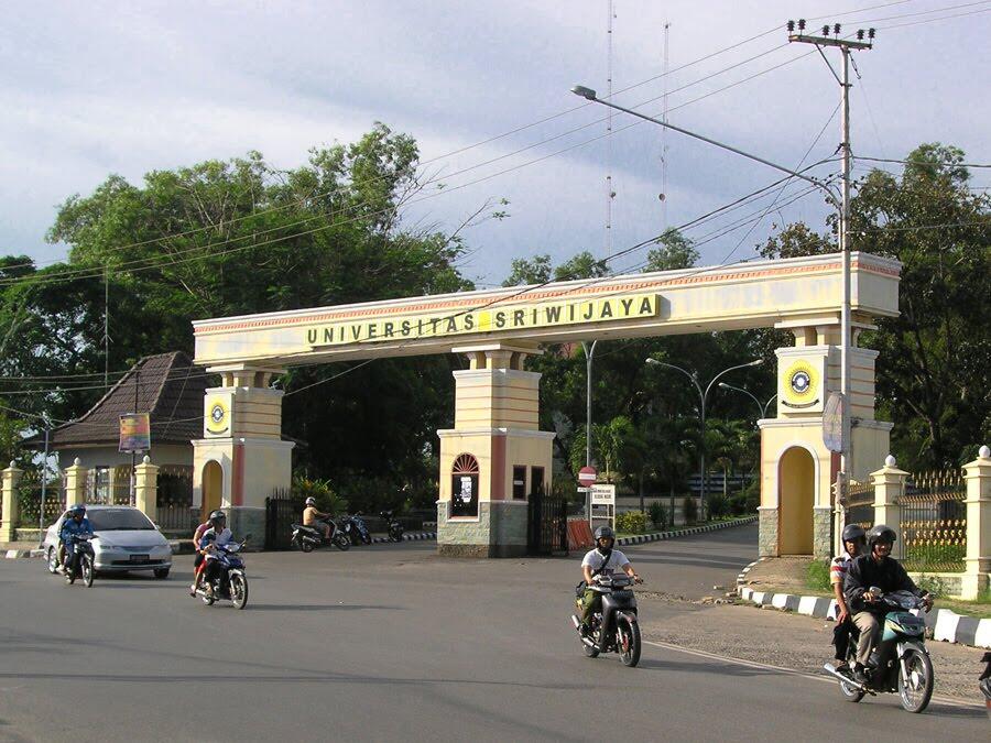Universitas Terluas di Indonesia