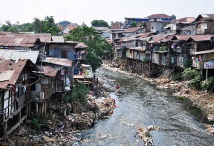 &#91;Parasit Bakal Terguncang&#93; `Gusur` Rumah di Bantaran Kali, Ahok: Harus Lebih Galak!