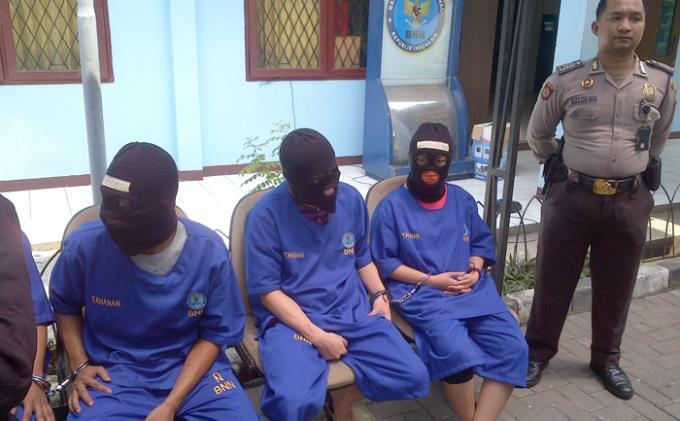 Tiga Warga Makassar Lapor Polisi karena Kehilangan Pil Ekstasi