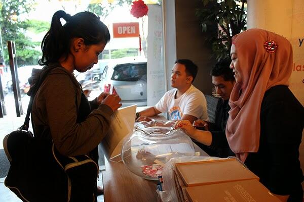 &#91;FR KTL Surabaya&#93; Gembira Bersama Kaskus The Lounge Pertamax di Surabaya with Toshiba