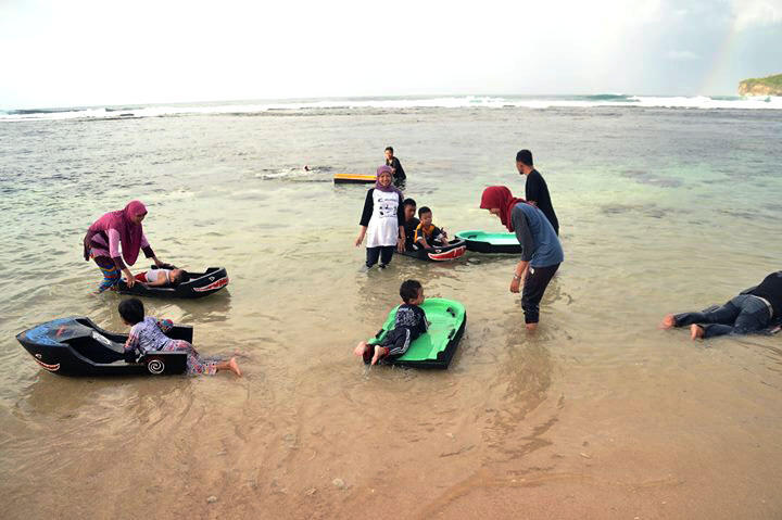 Sepinya Pantai Sadranan, Bikin Petualangan Lebih Menyenangkan