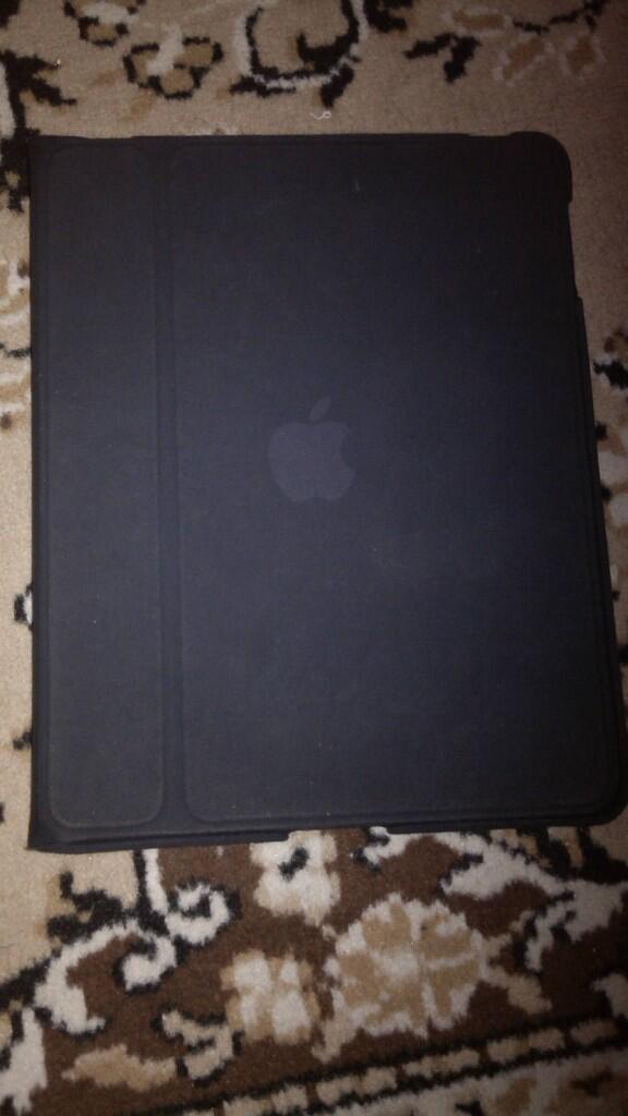 IPAD 1 BLACK 3G+WIFI 32 GB DI BAWAH 2JT SURABAYA JOMBANG
