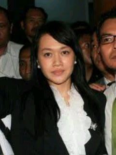 Foto - foto Rani Juliani (Cewek dalam kasus Antasari Azhar)