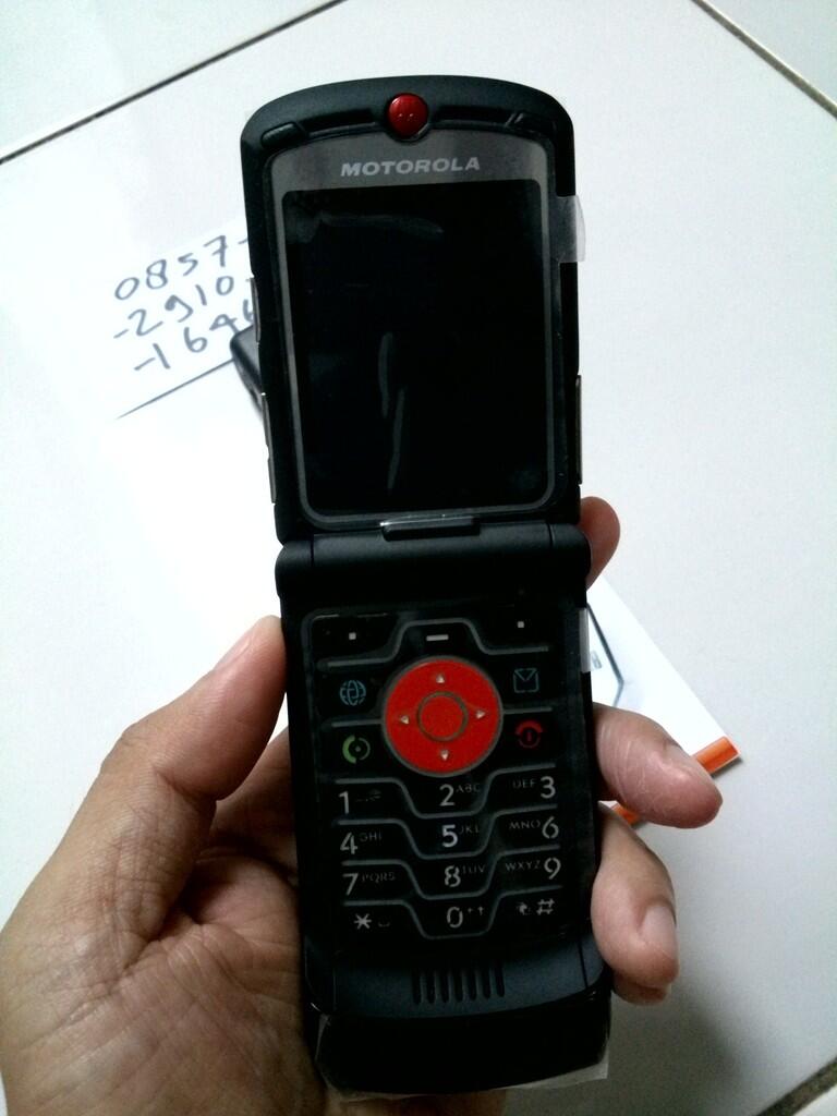 Razr v3i аккумулятор