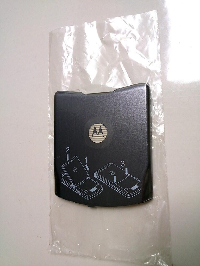 Tutup battery back cover NEW ORIGINAL Motorola RAZR V3i Silver Quartz !