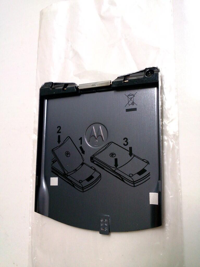 Tutup battery back cover NEW ORIGINAL Motorola RAZR V3i Silver Quartz !