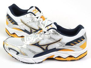 Terjual Sepatu  Running sport Volly  Mizuno  Wave Endeavor 2 