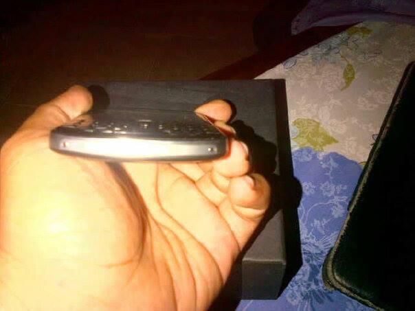 blackberry bb dakota black second