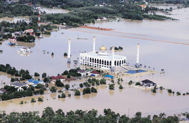 Cara Negara Thailand mengahadapi banjir yang datang silih berganti