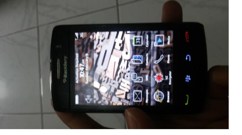 Dijual Blackberry Storm 2