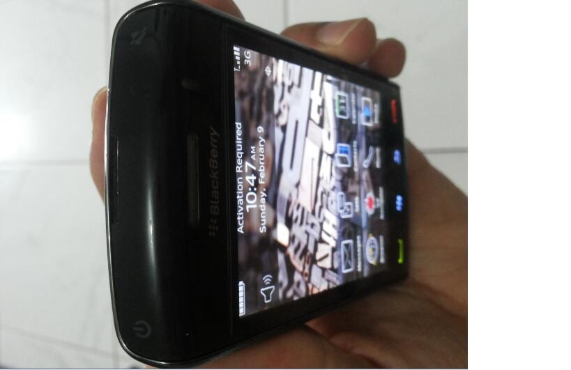 Dijual Blackberry Storm 2