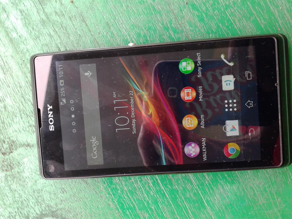 sony xperia L C2105 mulus kayak baru garnsi bandung
