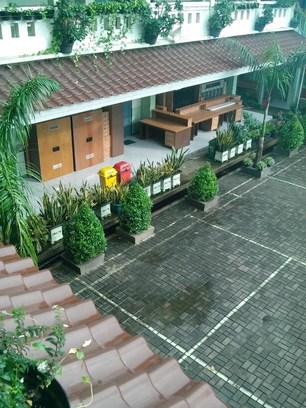 Sekolah Ku Kebanjiran Kiriman Barang HIngga Meluap