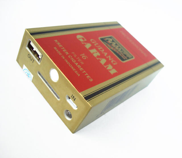 powerbank unik 5600 mAh rokok