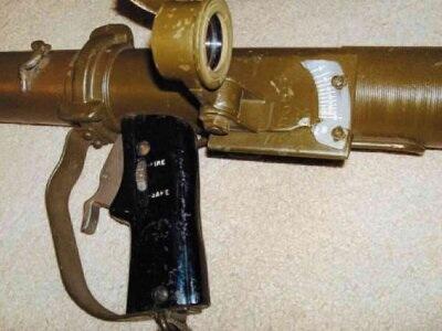 (History) Bazooka dlm gambar.