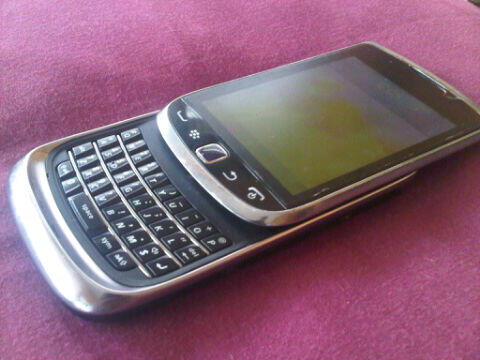 jual BB 9810 torch2 second malang