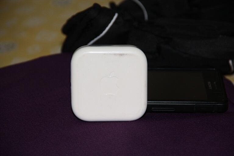 WTS - EARPHONE IPHONE 5