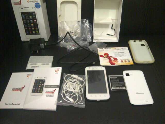 Smartfren Andromax i (Hisense AD 683 G) 2nd Like New Tanpa Cacat Fullset + Perdana