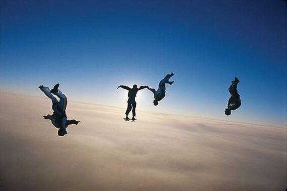 &quot; Skydiving &quot;, salah satu olahraga yang mengagumkan !