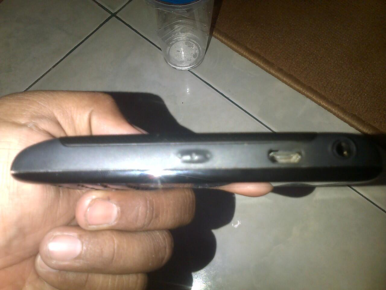 Blackberry Gemini 8520 + Power Bank