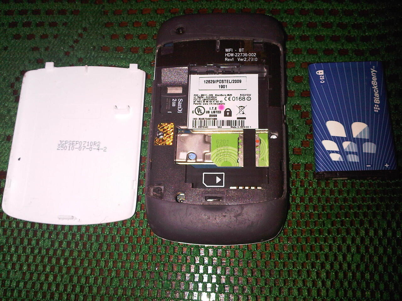 Blackberry Gemini 8520 WHITE